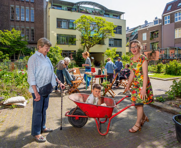 Gemeente Den Haag biedt ruimte aan innovatieve woonvormen | ZorgSaamWonen